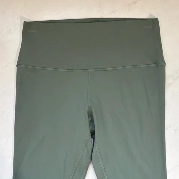 Lululemon Size 10 Sage Green Align High Rise Crop Leggings Athletic Gym Yoga Run - Picture 3 of 7